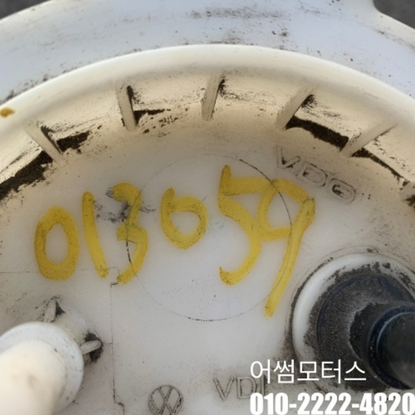 아우디 a8 s8 오른쪽 연료 펌프 4e0919679 4E0919679J 4E0919087H