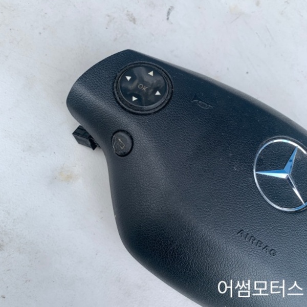 벤츠 S클래스 w221 핸들 에어백 A2218600402 A2218600502