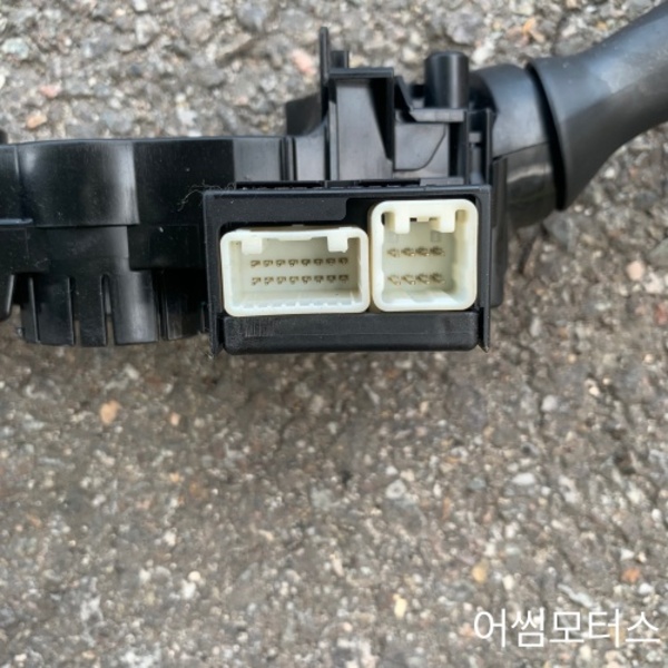 렉서스 GS450H 콤비네이션 스위치 8414048210 8465230552