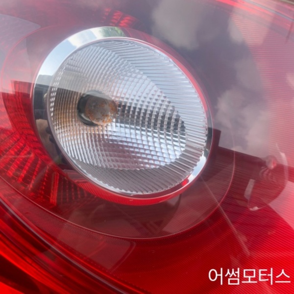 폭스바겐 CC 운전석 후미등 3C8945095 3C8945095F