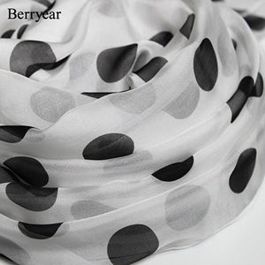 [해외]직구 Berryear 큰 도트 무늬 여성 실크 스카프 (200x65cm)