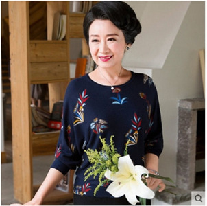[해외] NEW봄신상 중년여성옷 캐주얼 라운드넥 티셔츠 풀오버 스웨터