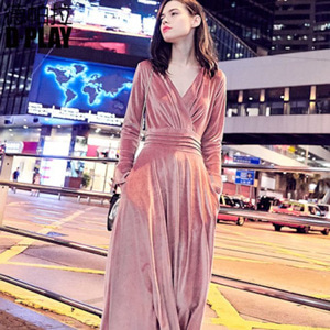[해외] DPLAY 고전적인 브이넥 단색 드레스