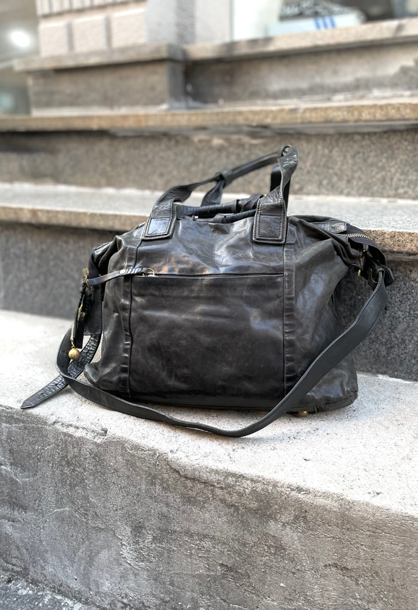 cornelian taurus by Daisuke Iwanaga Horse Leather 3-way Bag