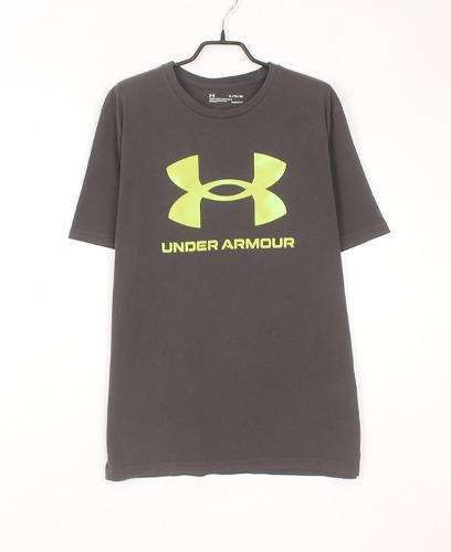 UNDER ARMOUR