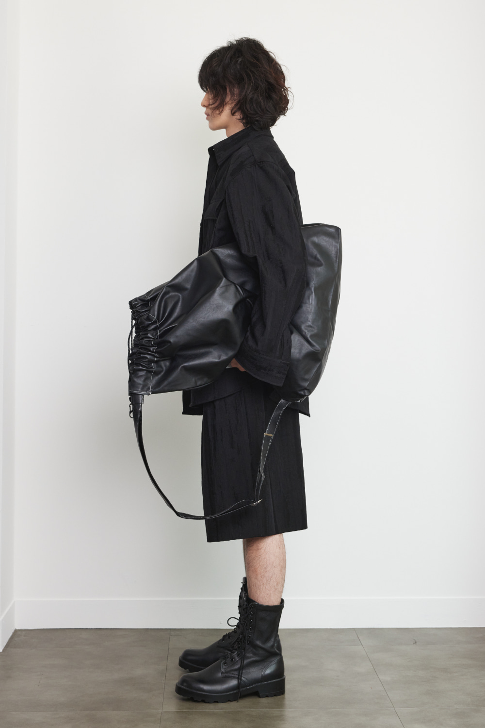 【NOFFICIALNOFFICE】FAKE LEATHER DRAWSTRING BAG MUSINSA | NOFFICIALNOFFICE Faux leather drawstring bag