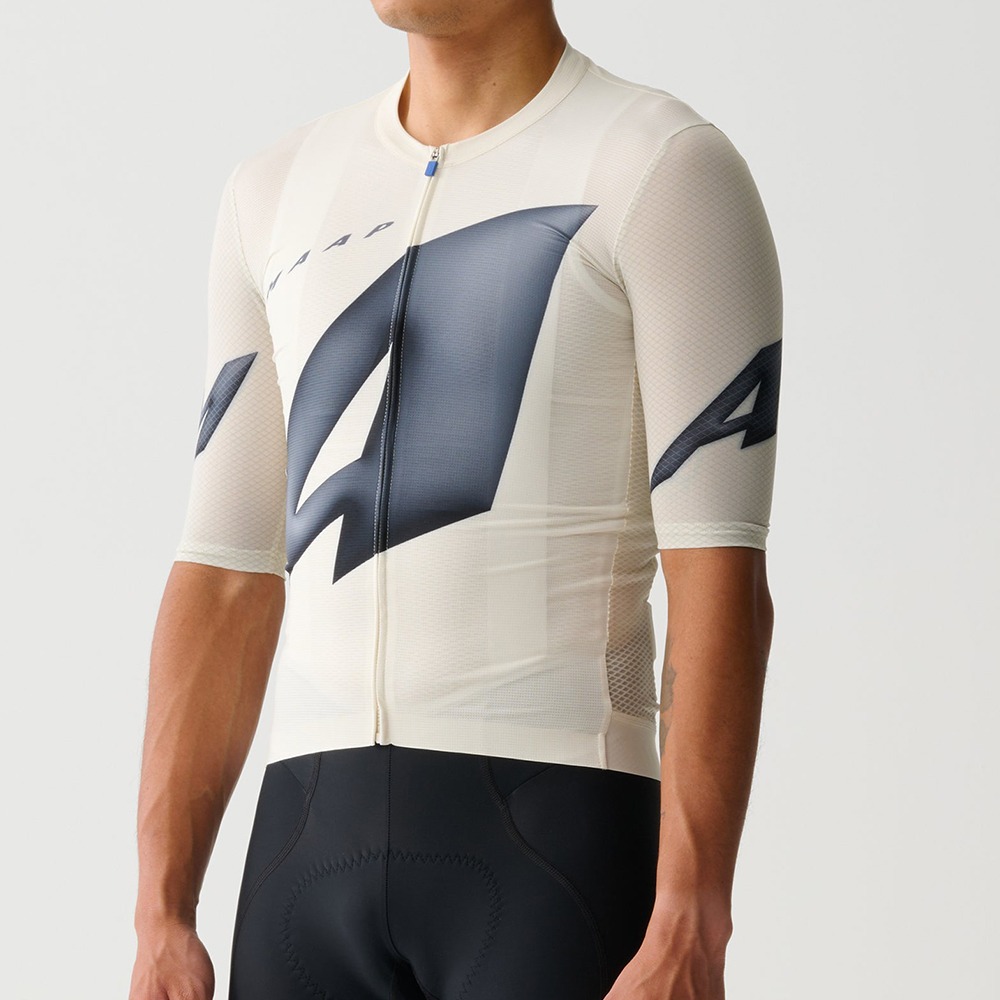 22펠로톤ㅣPremium Cycling Garments &amp; Gear