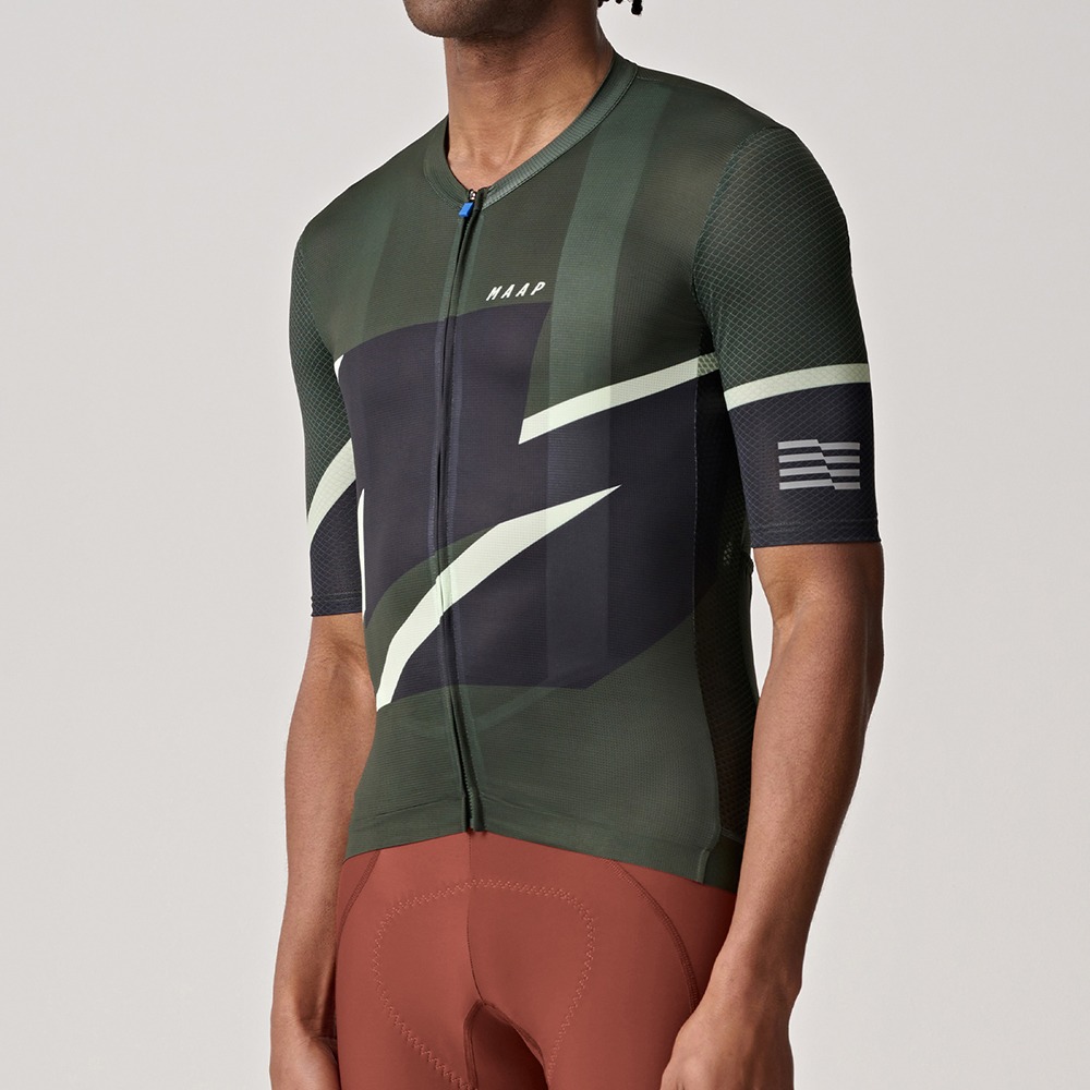 22펠로톤ㅣPremium Cycling Garments &amp; Gear