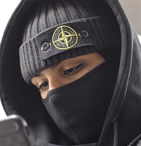 STONE ISLAND 스톤아일랜드 22FW 비니모자