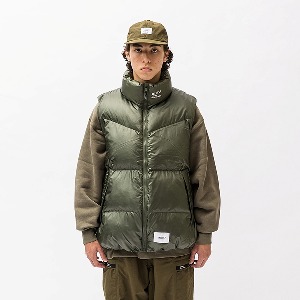 WTAPS 더블탭스 23FW 비부악 반사 소재 다운베스트