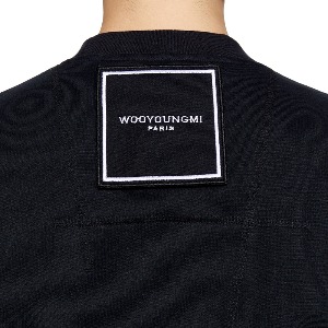 우영미 WYM 벨크로 로고 스웨트 맨투맨