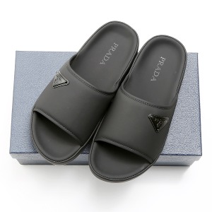 PRADA 프라다 24SS 소가죽 슬리퍼