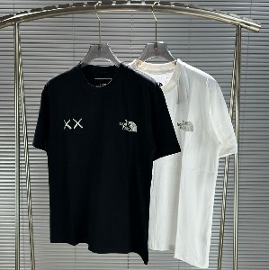 KAWS X 노스페이스 콜라보 반팔티셔츠