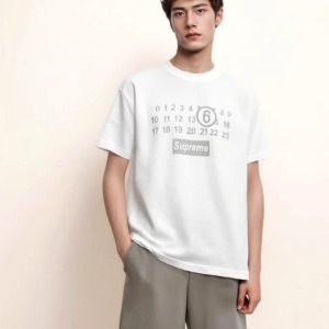 SUPREME x MM6 메종마르지엘라 24SS 반팔티셔츠