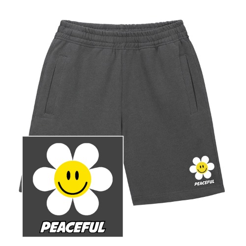 트립션 SMALL DAISY PEACEFUL LOGO 스웨트 하프 팬츠(피그먼트블랙)