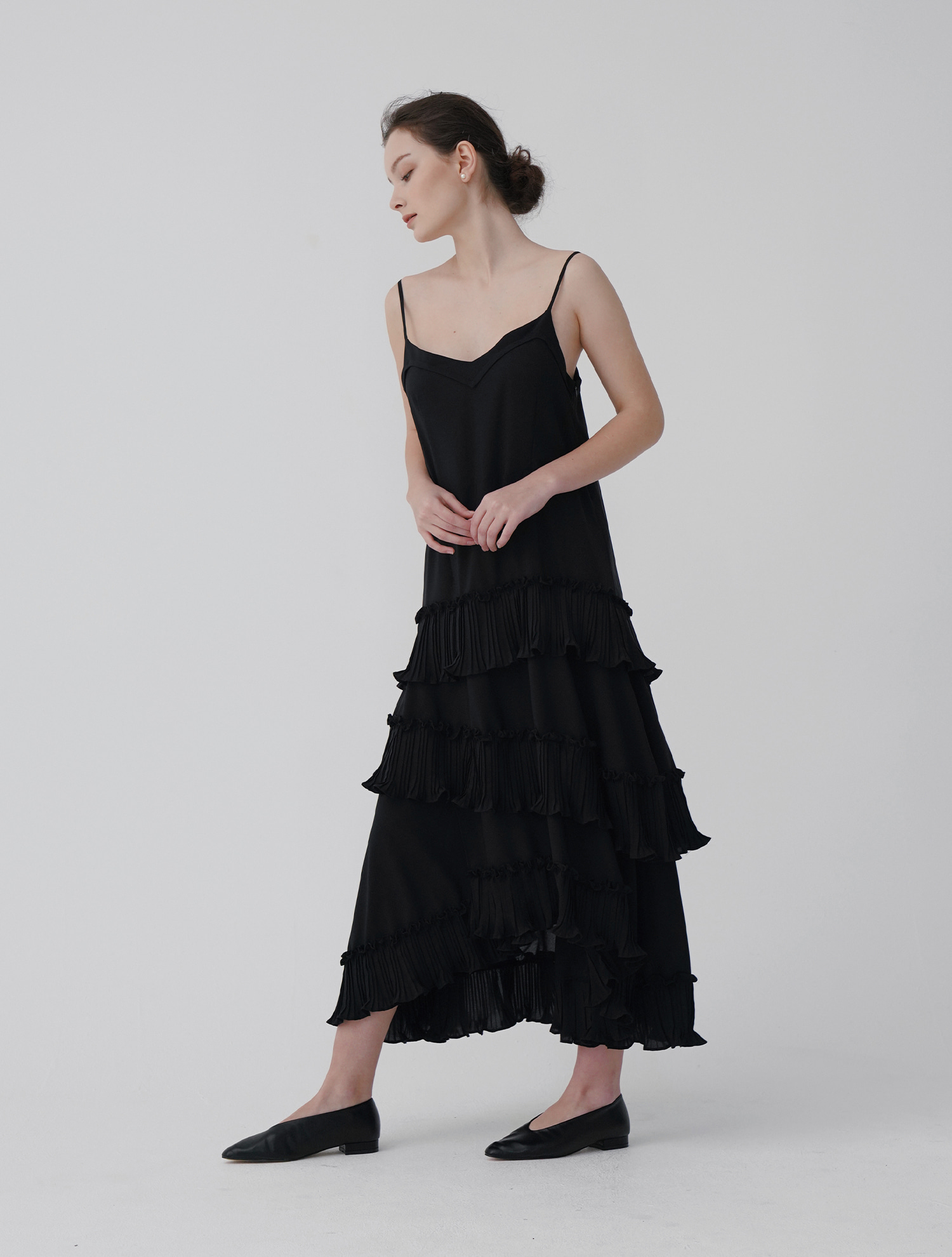 Unbalanced Pleats Dress_Black