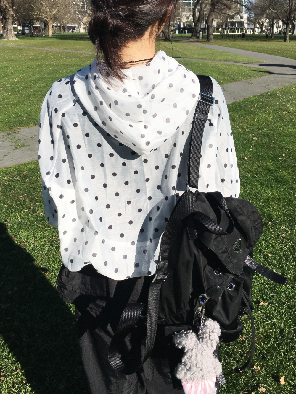 블라우스 모델 착용 이미지-S2L8