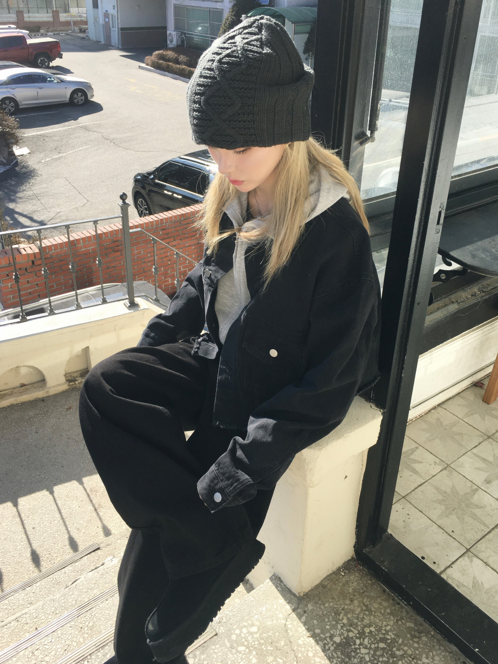 재킷 모델 착용 이미지-S2L8