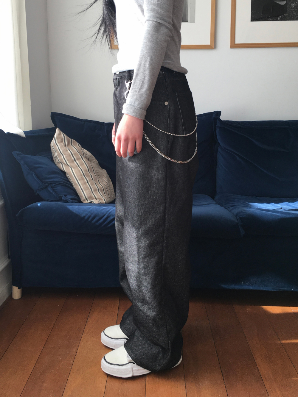 바지 모델 착용 이미지-S2L7