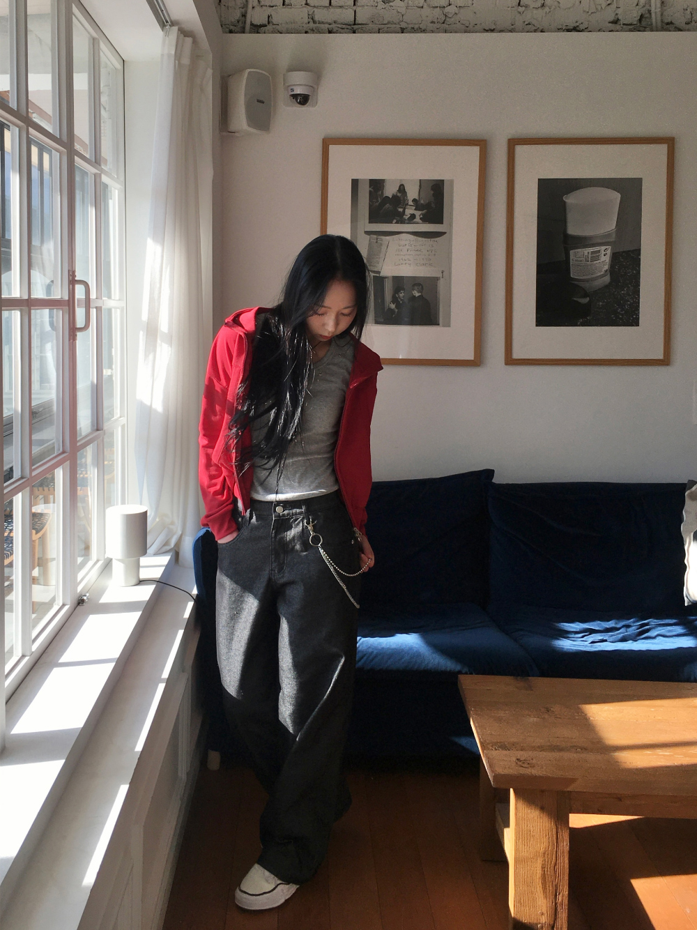 바지 모델 착용 이미지-S2L12