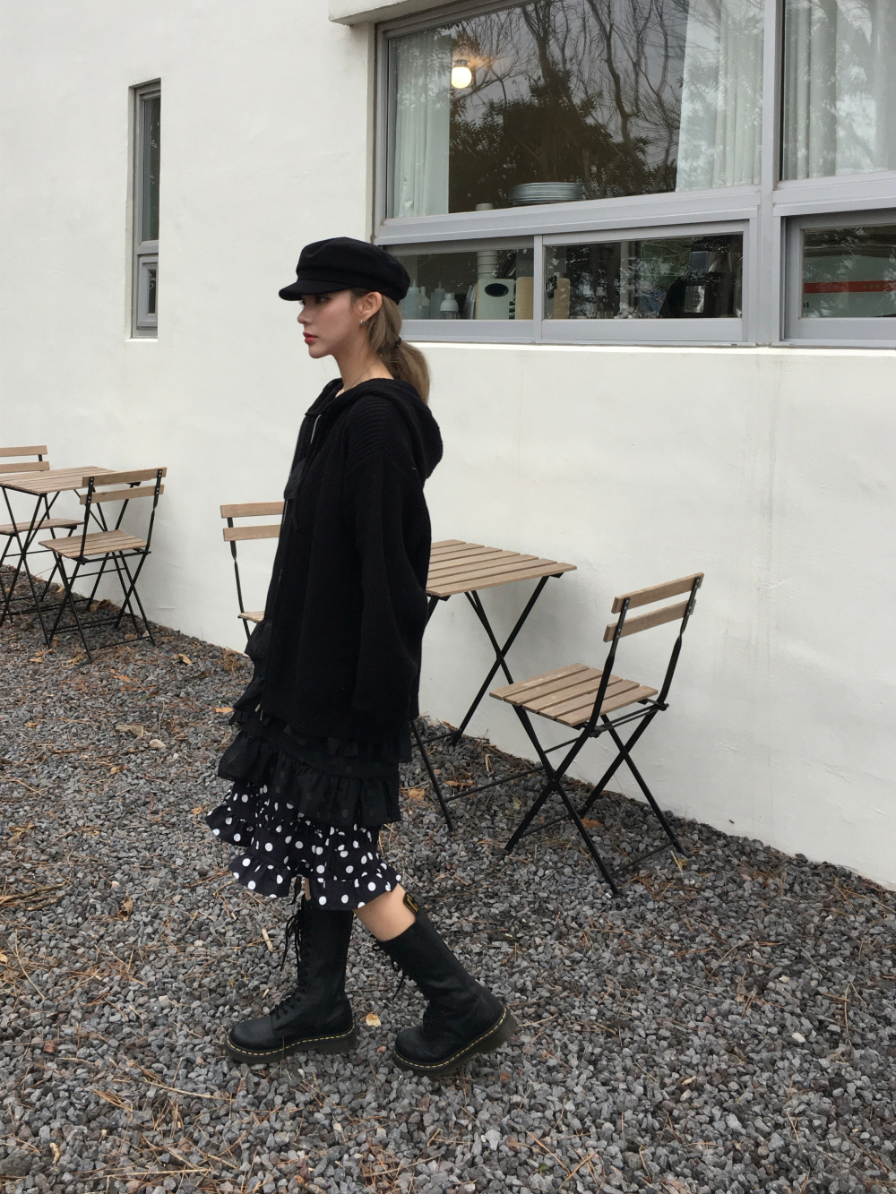 미니 스커트 모델 착용 이미지-S2L31