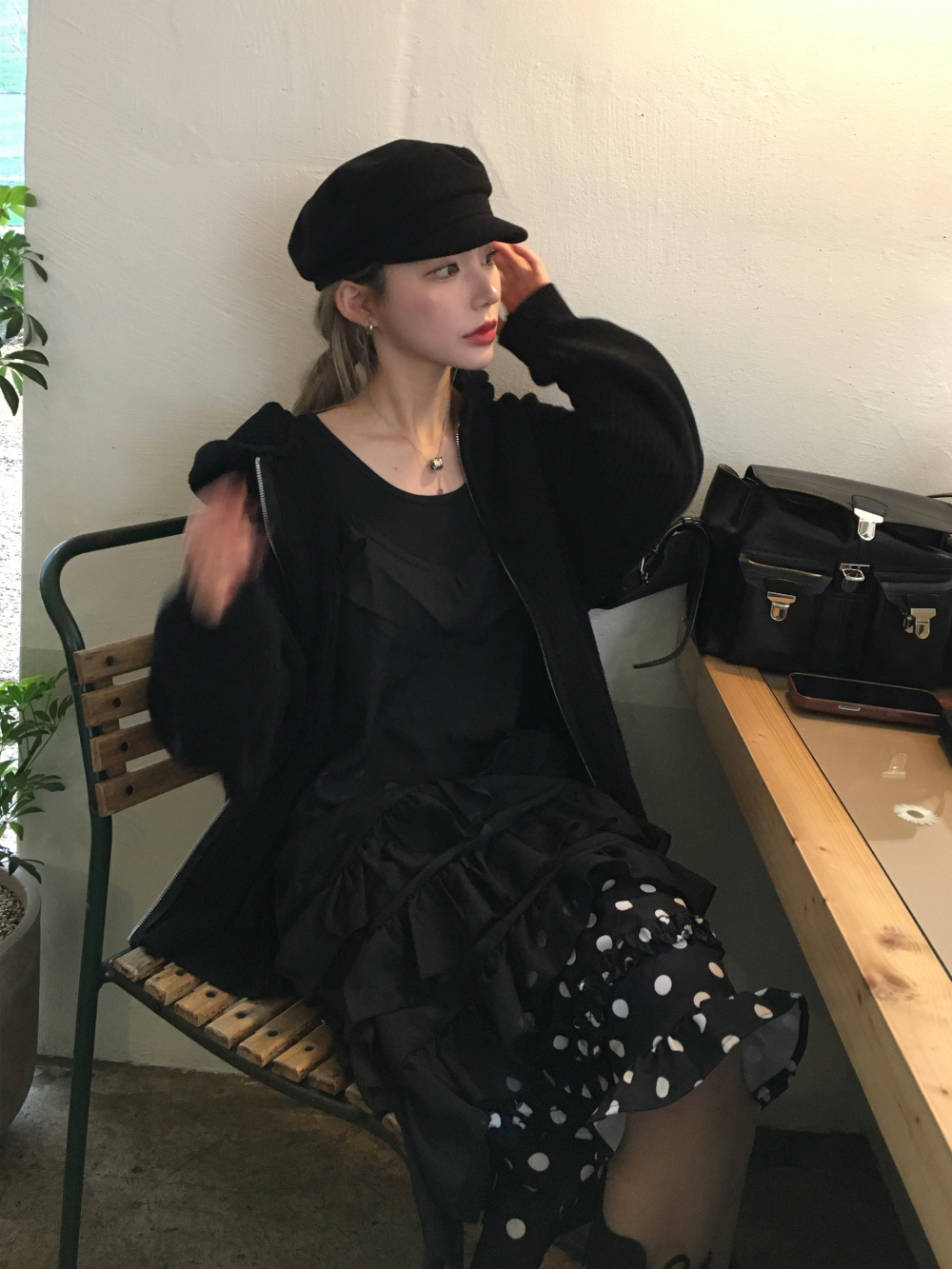 미니 스커트 모델 착용 이미지-S2L42