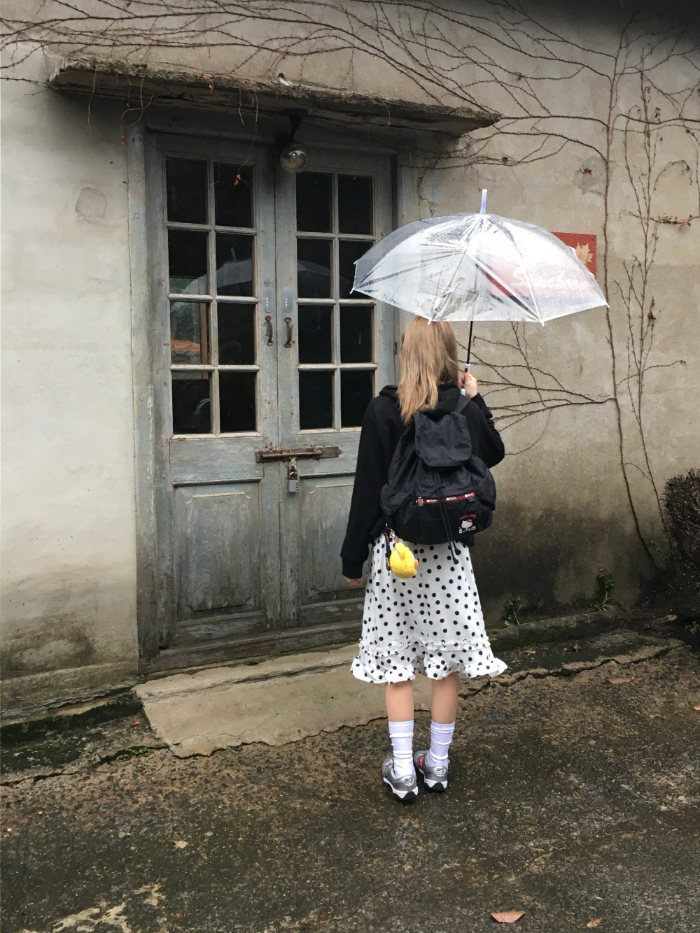 미니 스커트 모델 착용 이미지-S2L21