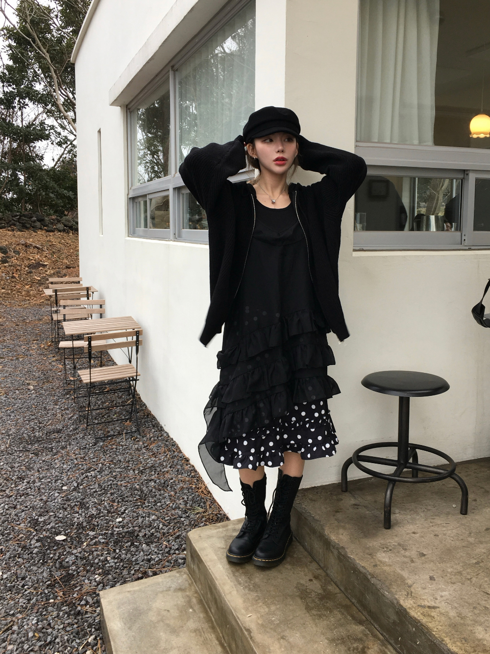 미니 스커트 모델 착용 이미지-S2L35