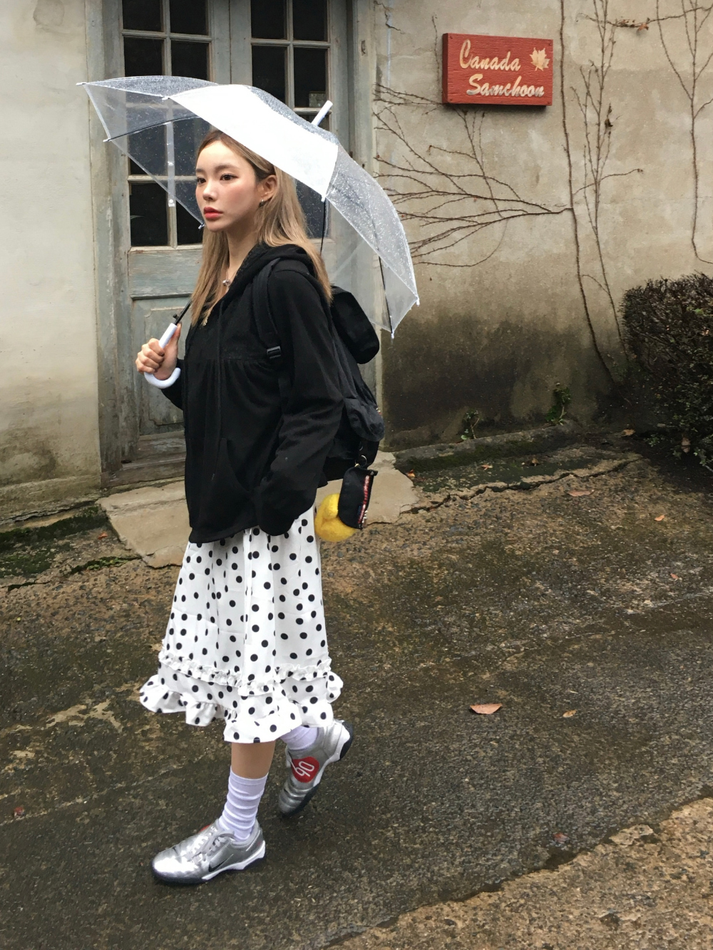 미니 스커트 모델 착용 이미지-S1L3