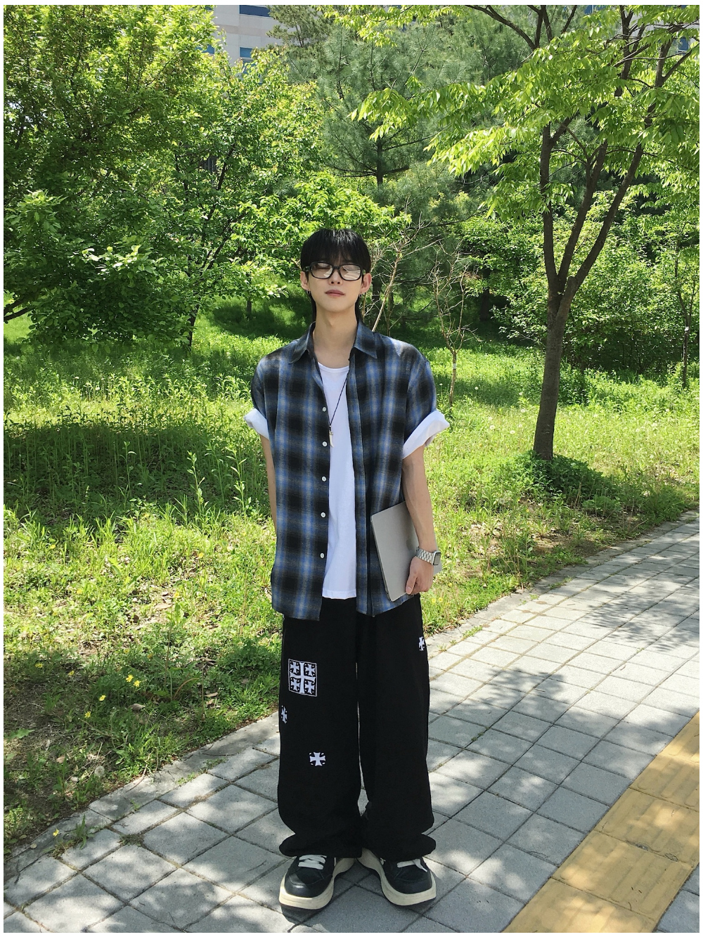 바지 모델 착용 이미지-S2L15