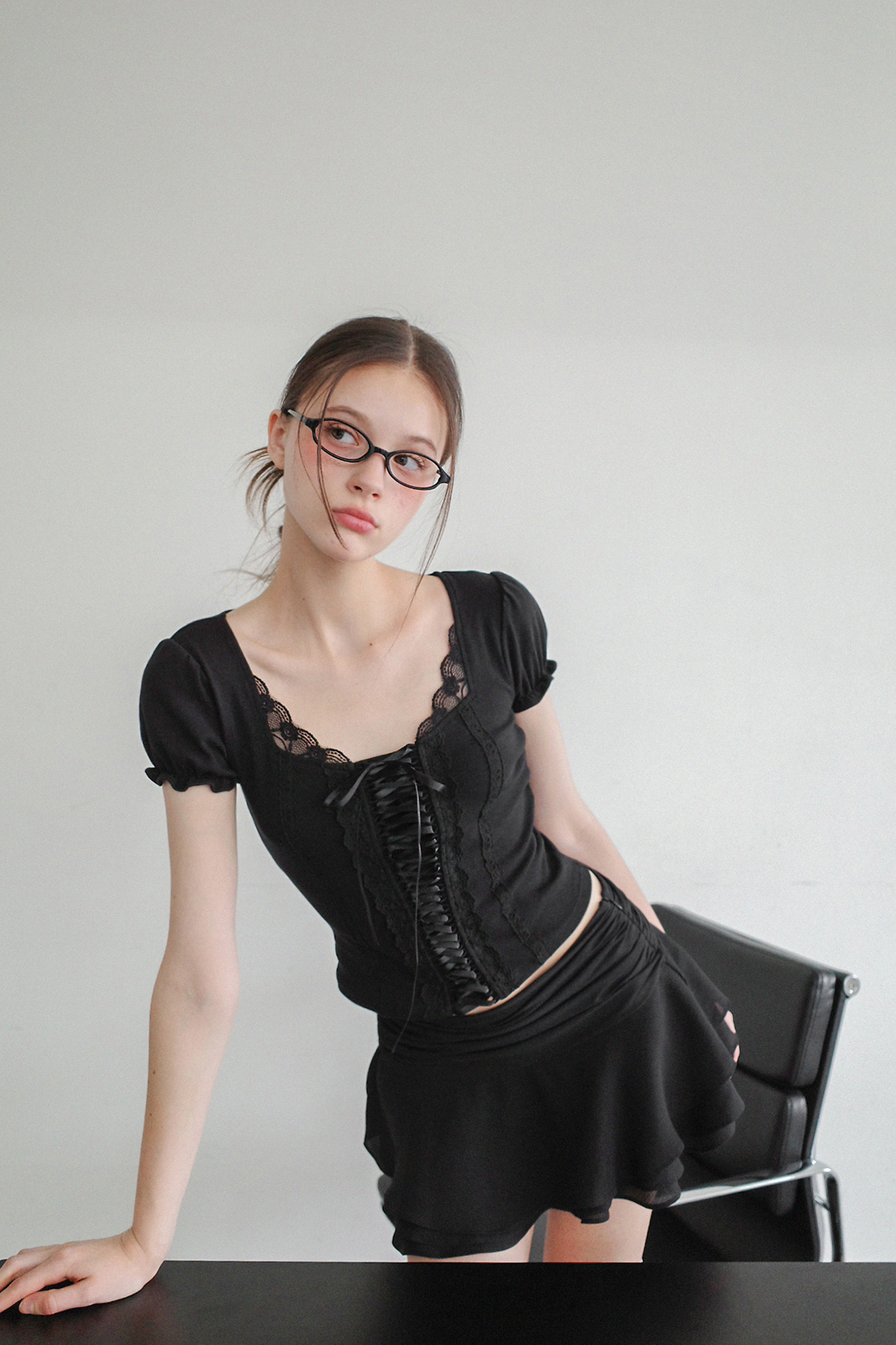 [1st Pre-order] BOUQUET CORSET TOP (BK) 7/10 이후 결제순 발송예정