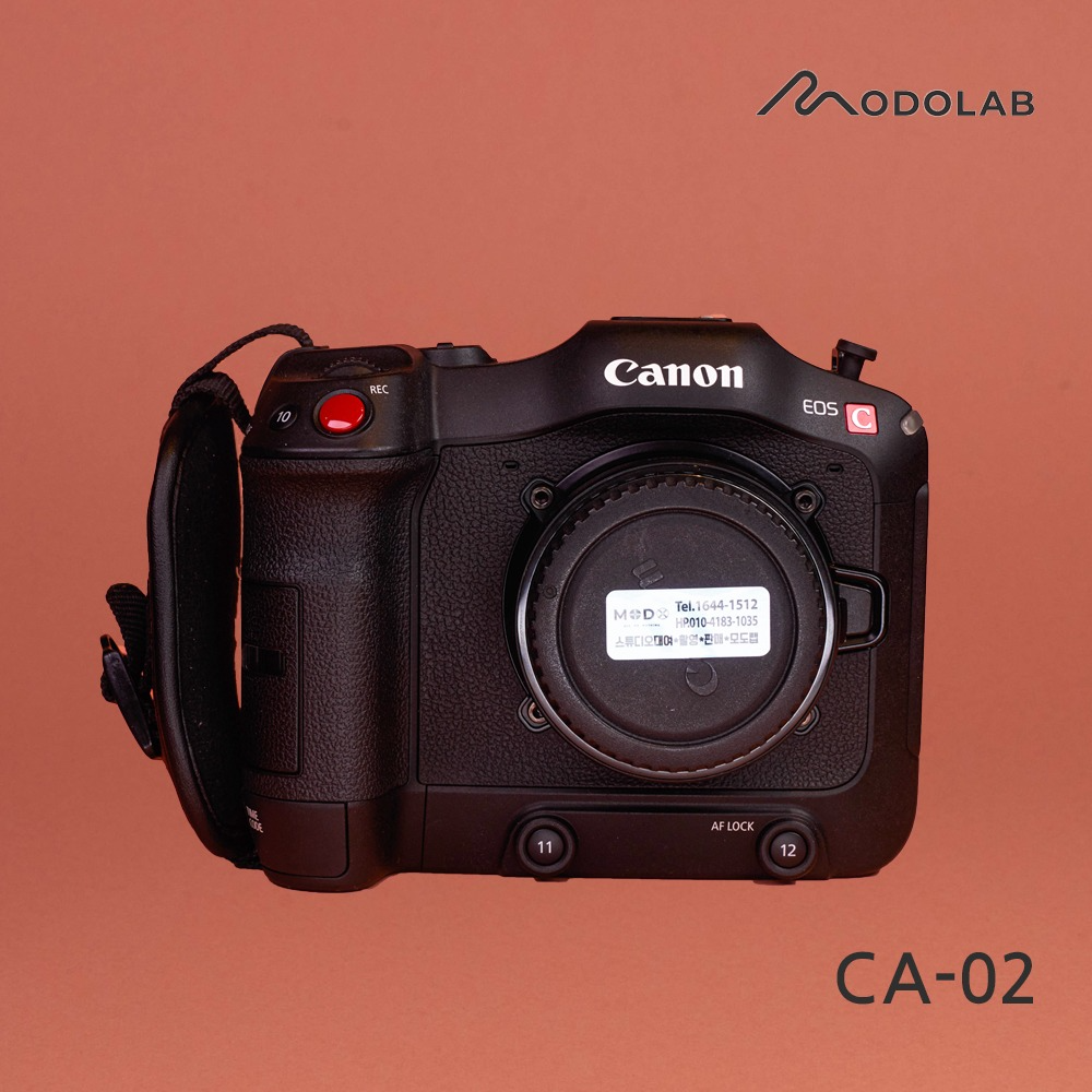 CANON EOS C70