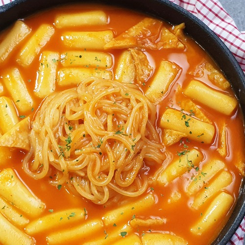 [이제이푸드스토리] 치즈떡볶이 / 쫄면포함 345g