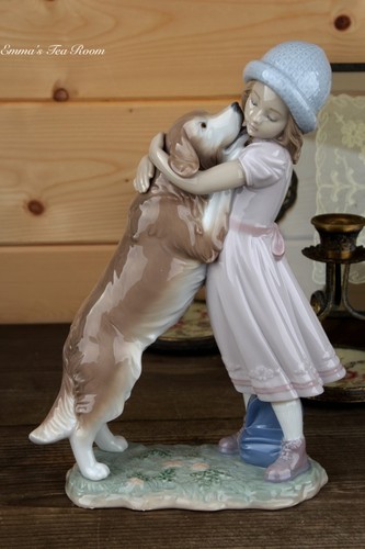 스페인야드로 Lladro 반가운 소녀와 강아지 01006903 야드로인형 앤틱 피겨린,야드로,영국찻잔