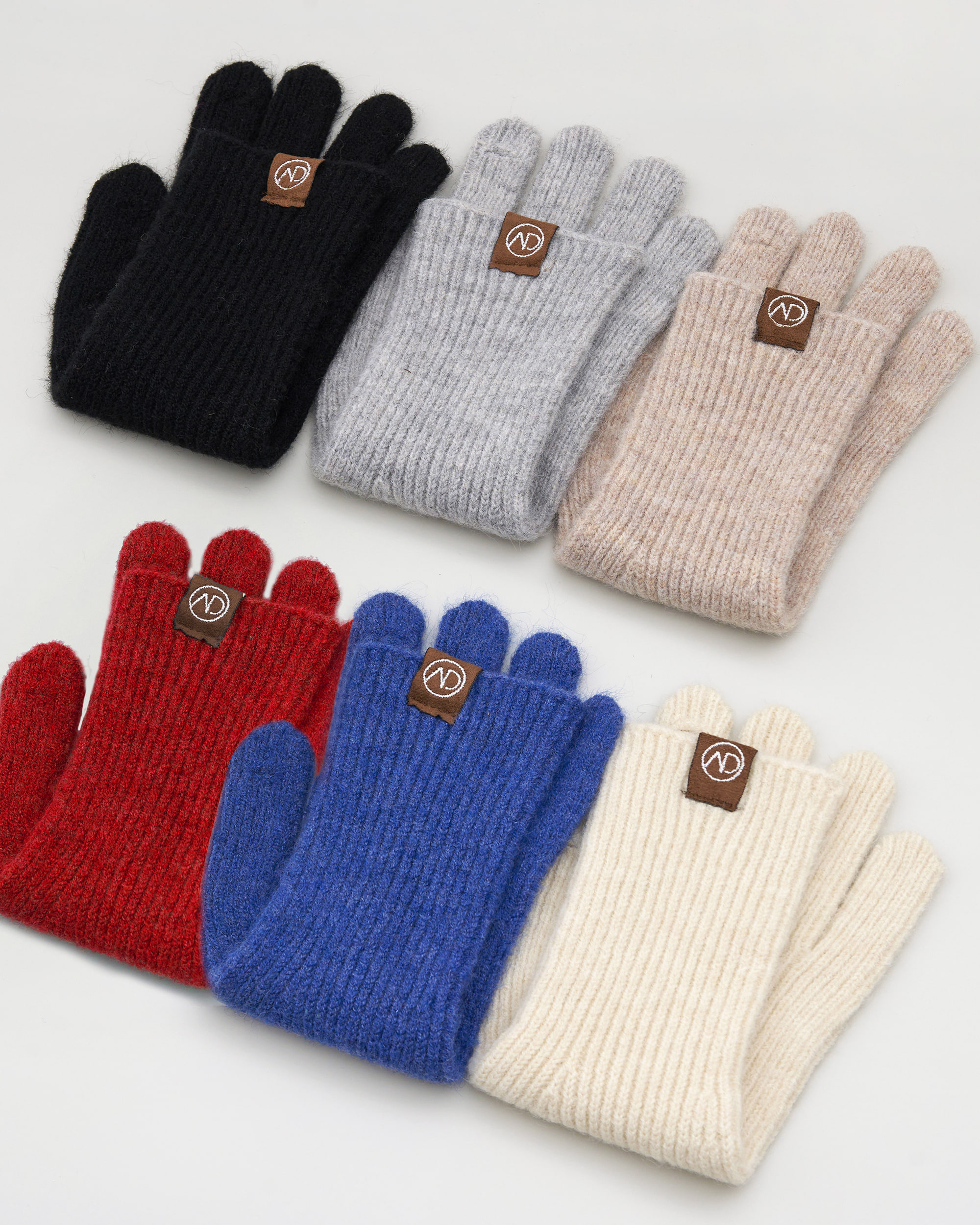 AD signature needlepoint gloves - 6color