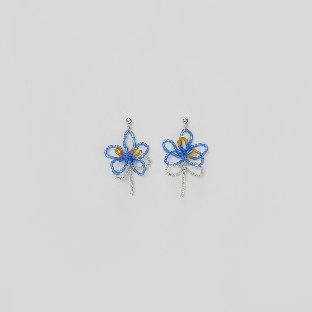 악세사리 화이트 색상 이미지-S1L9