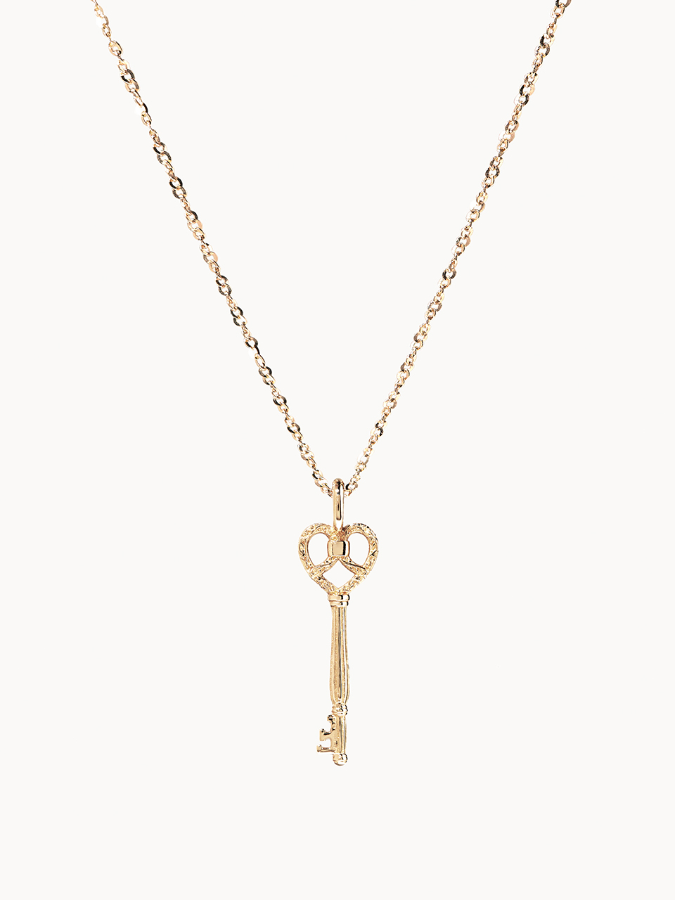 Shape of Heart Key Pendant Necklace