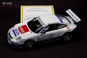 1:18 PORSCHE 911 (997) GT3 CUP 2006 PCCA WINNER 88 DARRYL OYOUNG (LIMITED EDITION 2000PCS WORLDWIDE)