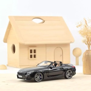 1:18 Norev BMW Z4 2019