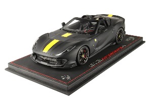 선주문 bbr 1:18 Ferrari 812 Competizione A Matt Black And Yellow Stirpe