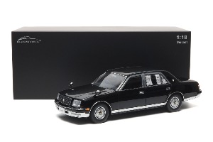 1:18  Toyota Century - 1997 - Black