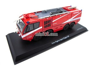 Iveco Super Dragon X8 1:43 한정판 1000대