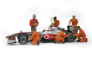 1:43 TEAM GULF RACING FIGURES (6명 셋트) 차량제외