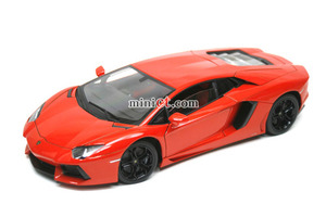 1:18 Lamborghini Aventador LP700-4  람보르기니 아벤타도르 다이캐스트 모형자동차