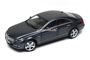 1:18 Mercedes Benz cls 