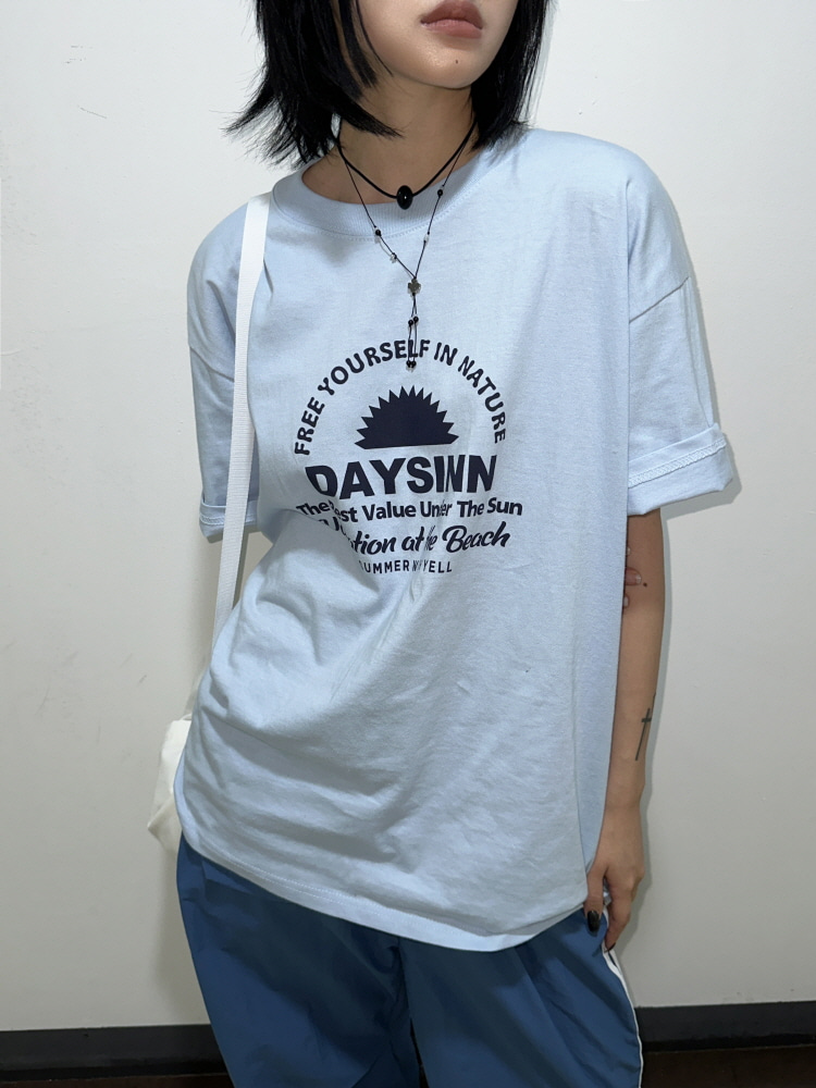 더 데이즈 피크닉 세미 루즈 하프 티셔츠(3color) - 키미스