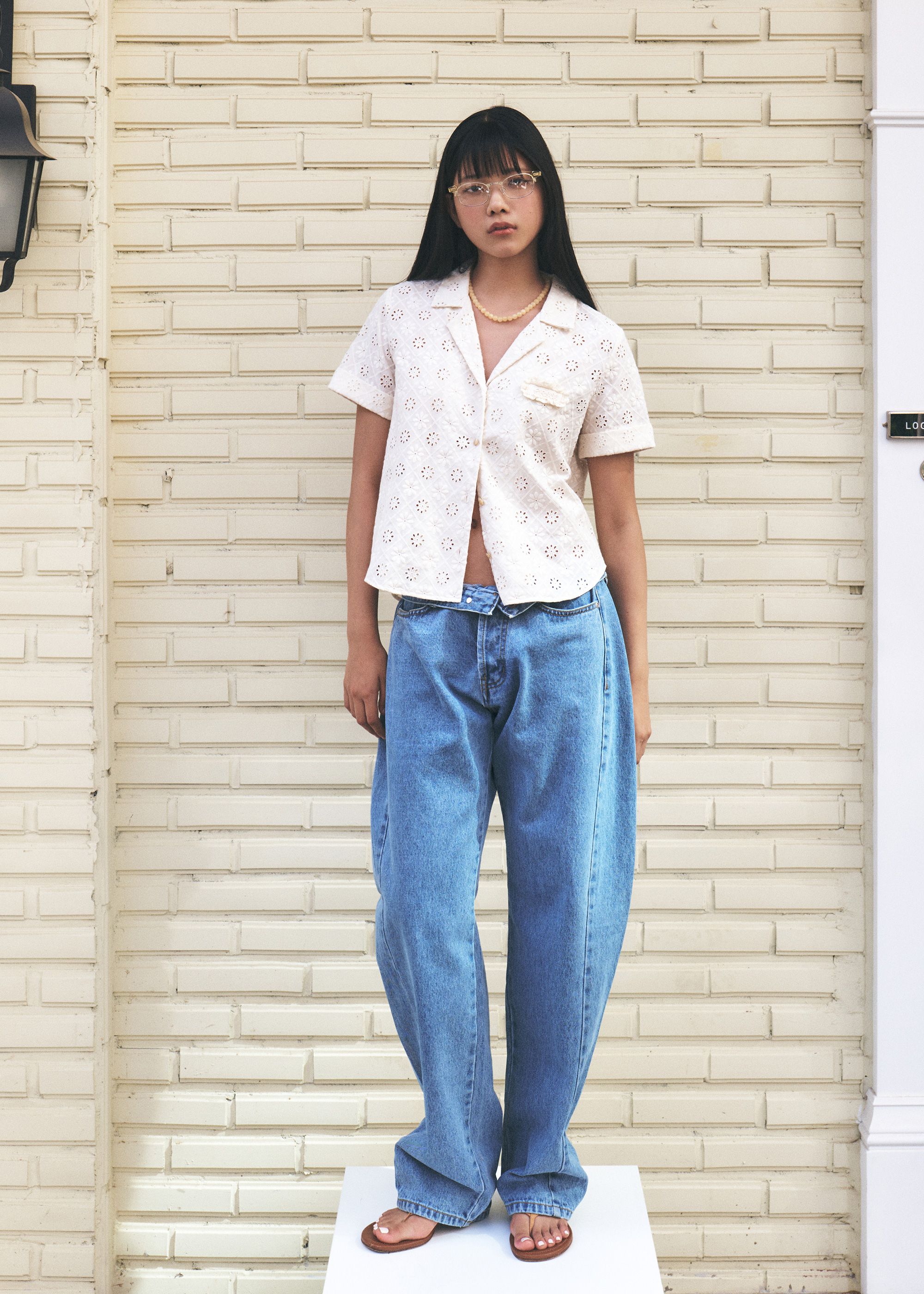 MAC CURVED DENIM PANTS [BLUE] - 그로브