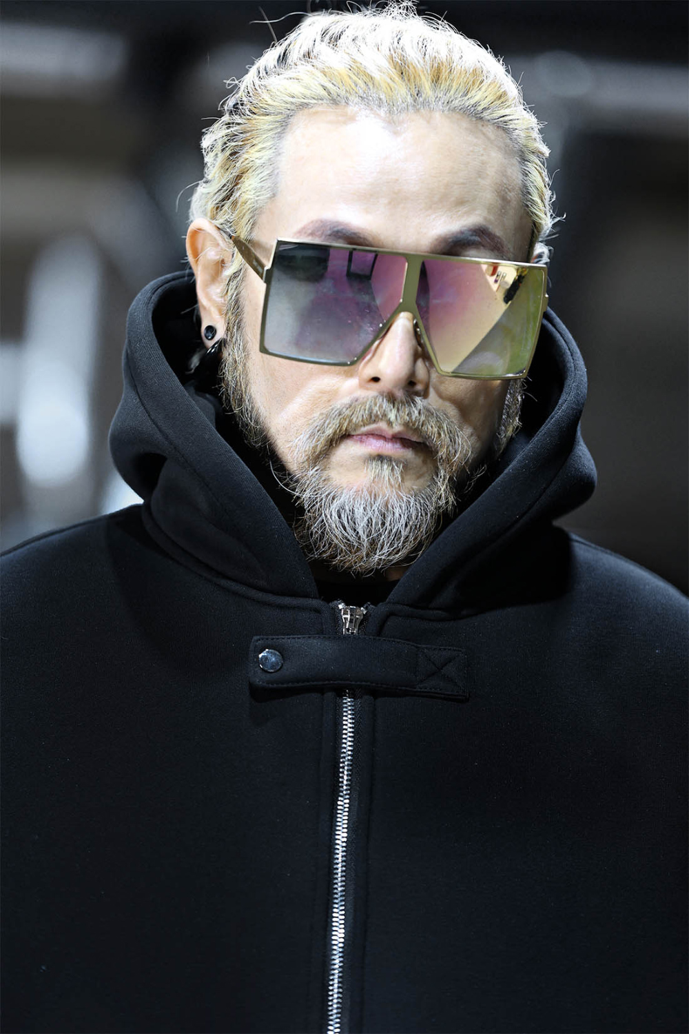 재킷 모델 착용 이미지-S10L3