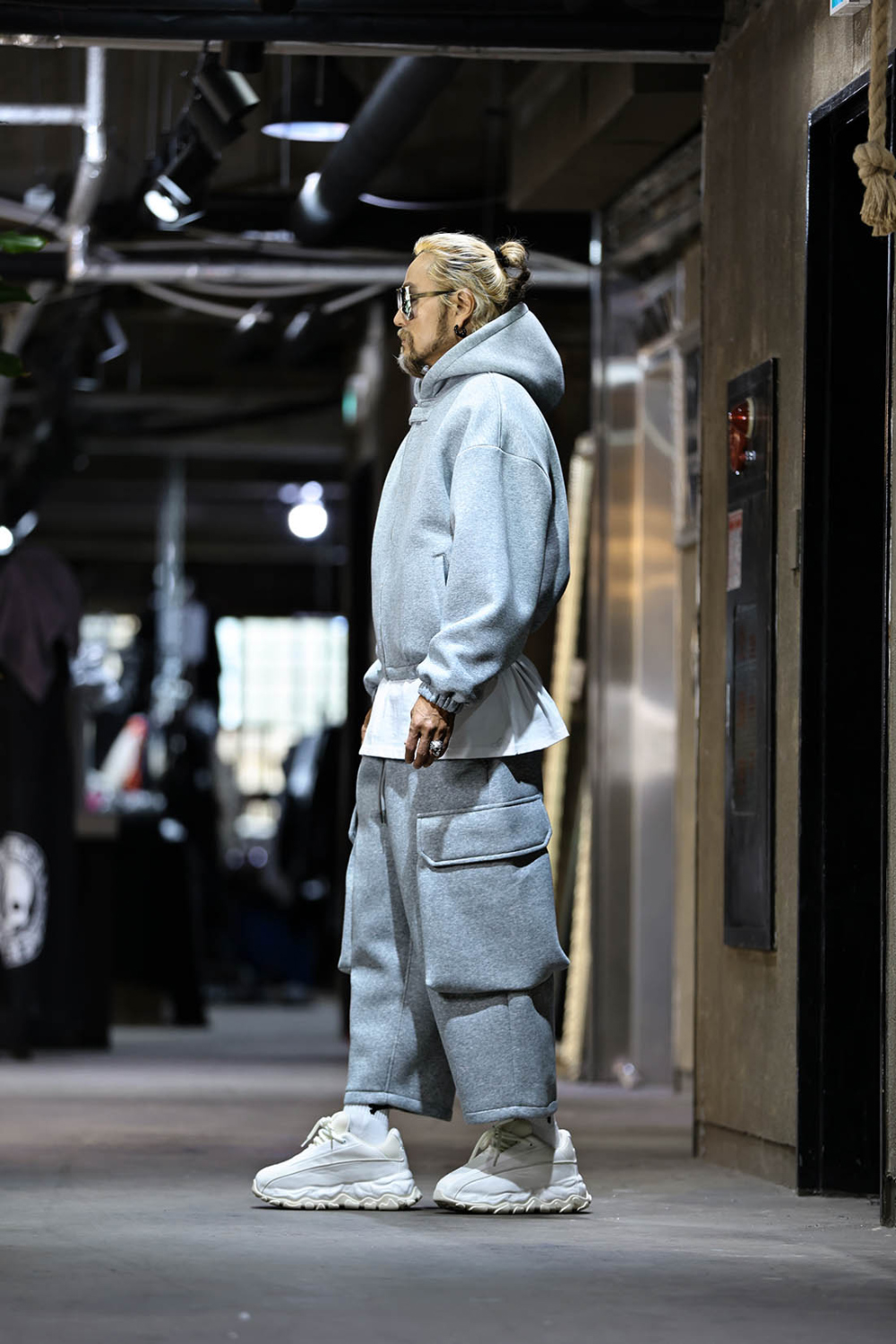 재킷 모델 착용 이미지-S10L11