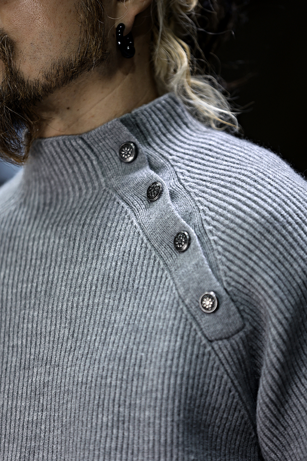 긴팔 티셔츠 상품상세 이미지-S17L3